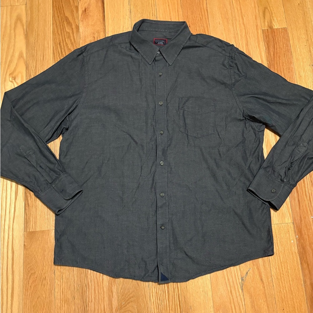 Untuckit Charcoal Gray Long Sleeve Button Down Shirt